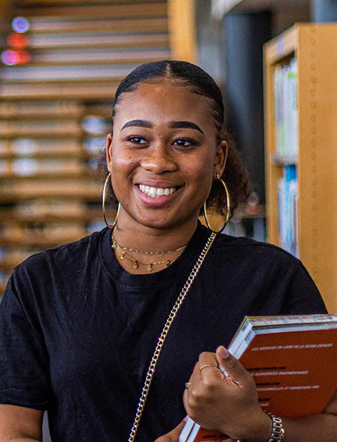 Éducation & Formation