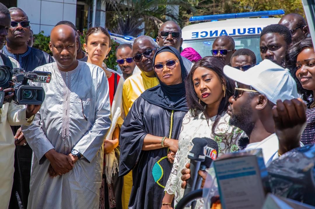 Assyétou Cassé Dioum et le ministre de la santé du Sénégal