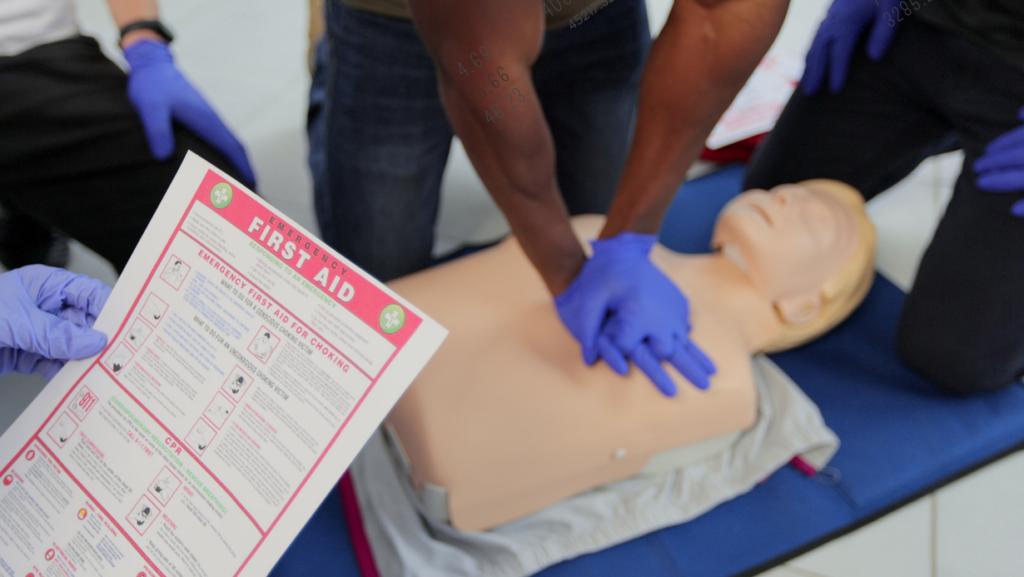 Les premiers secours : Savoir réagir en cas d'urgence